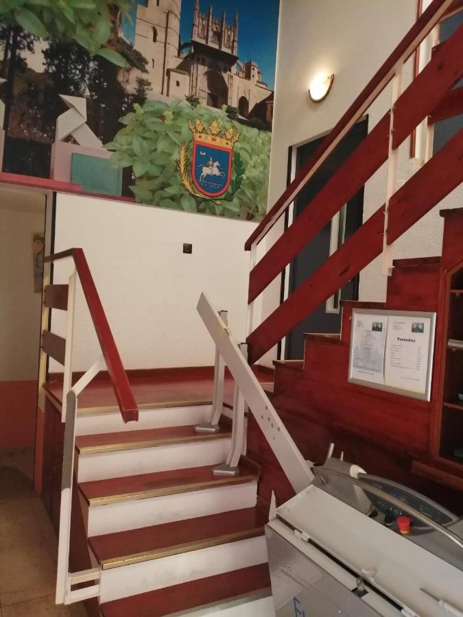 Hostal Jaime I Huesca Eksteriør bilde