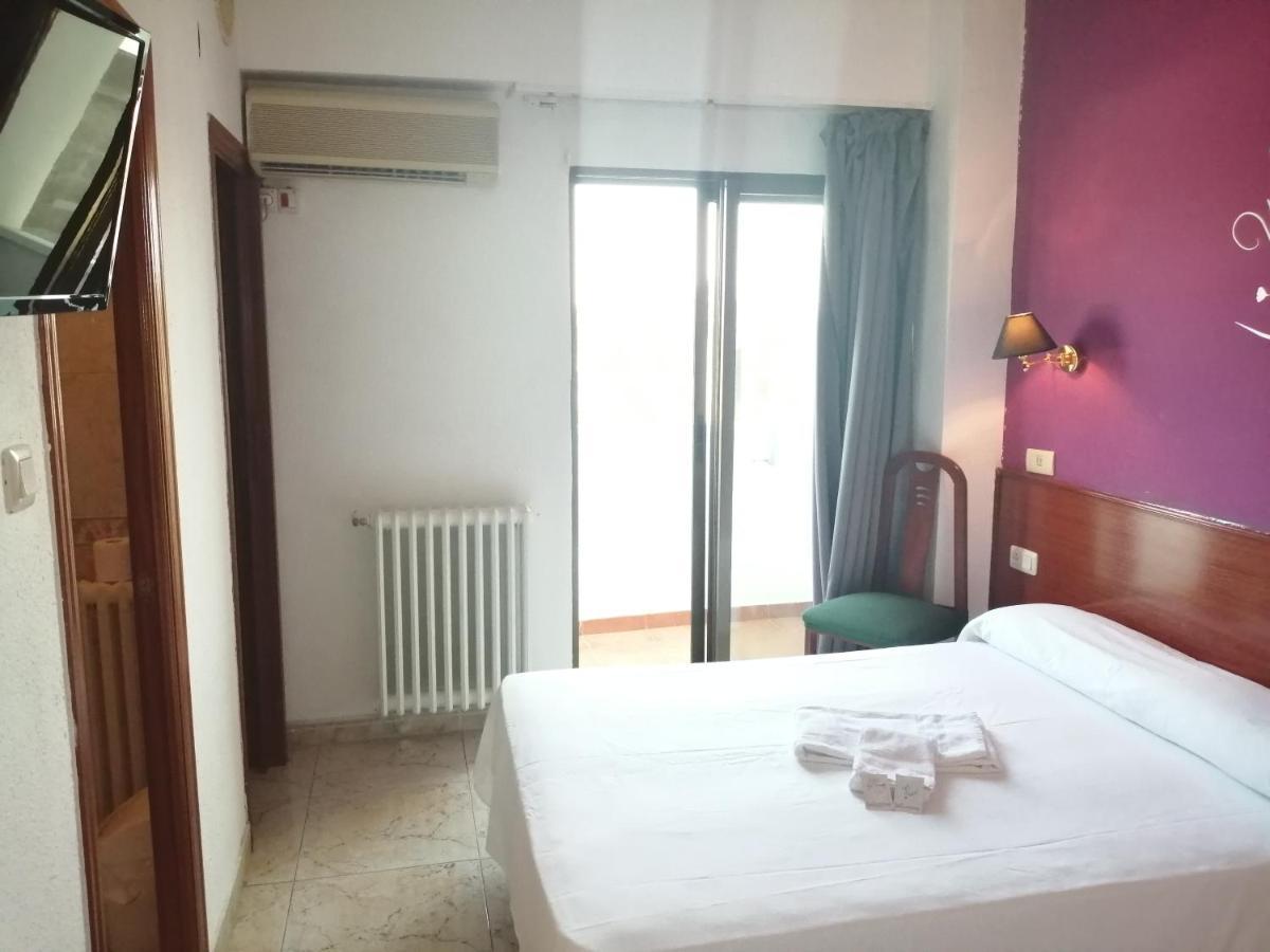 Hostal Jaime I Huesca Eksteriør bilde