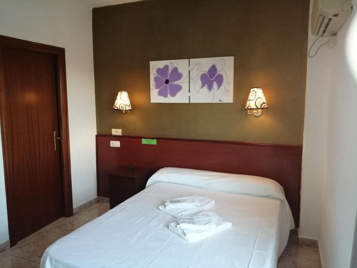 Hostal Jaime I Huesca Eksteriør bilde