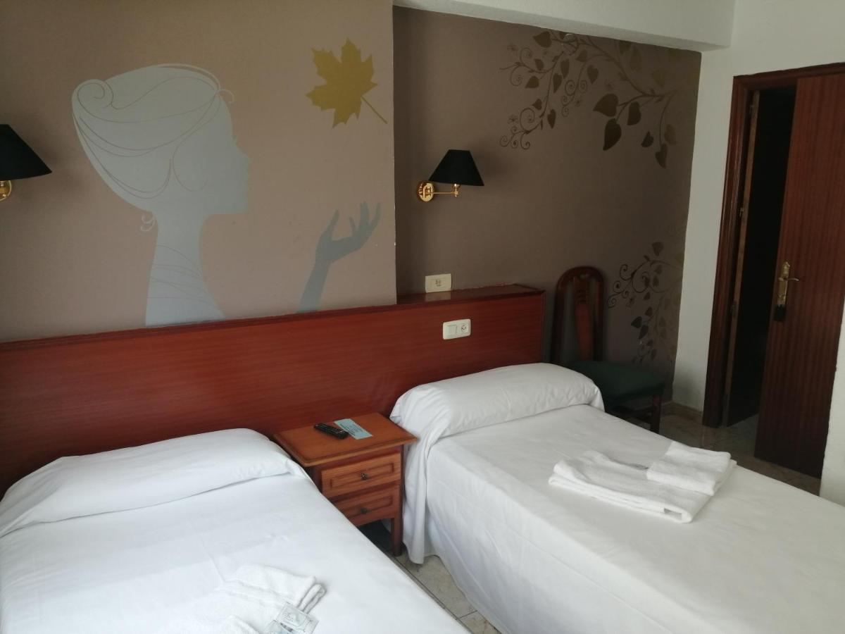 Hostal Jaime I Huesca Eksteriør bilde